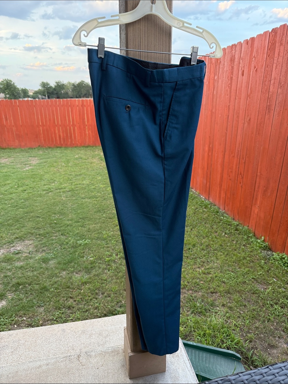 Men's Teal Blue Two-Piece Single-Breasted Suit size M - Picture 4 of 7